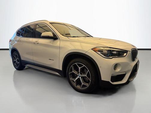 Alpine White 2016 BMW X1 xDrive 28i