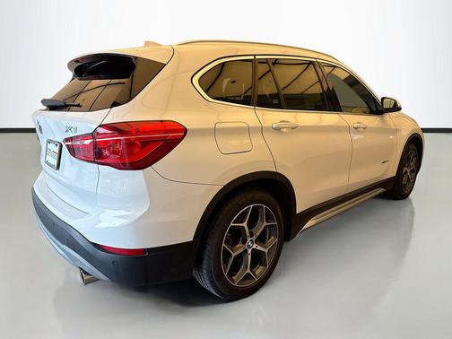 Alpine White 2016 BMW X1 xDrive 28i