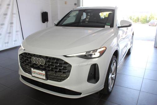 2025 Audi Q5 Premium Plus TFSI quattro S tronic