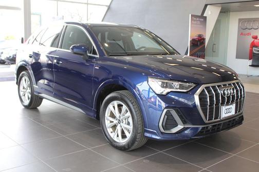 2025 Audi Q3 Premium 45 TFSI S line quattro Tiptronic