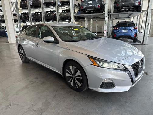 2021 Nissan Altima 2.5 SV