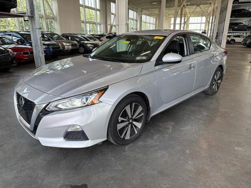 2021 Nissan Altima 2.5 SV
