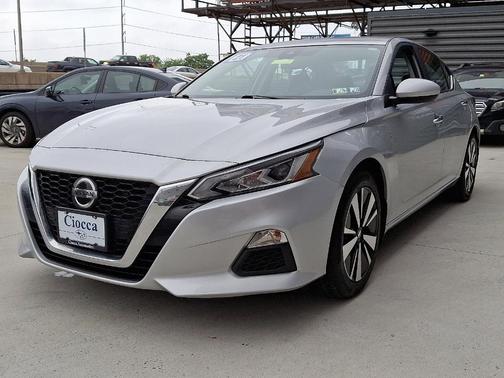 2021 Nissan Altima 2.5 SV