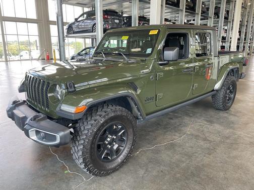 2022 Jeep Gladiator Sport
