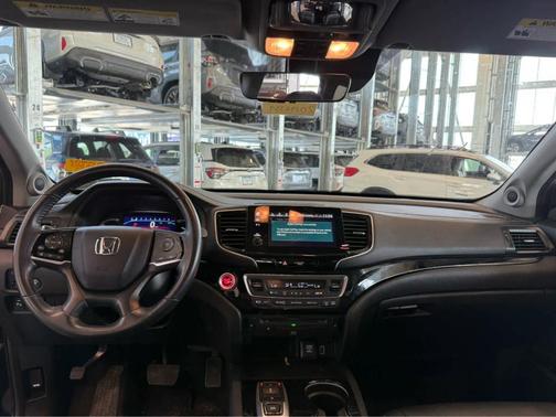 2019 Honda Pilot Touring 8-Passenger