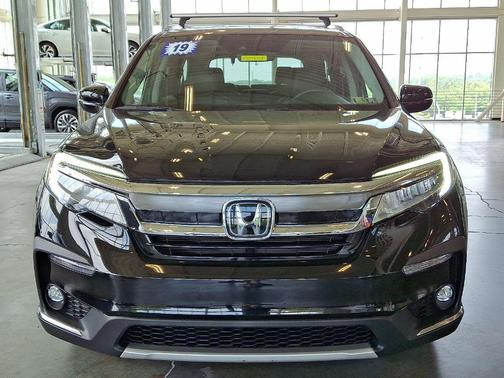 2019 Honda Pilot Touring 8-Passenger