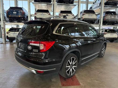 2019 Honda Pilot Touring 8-Passenger