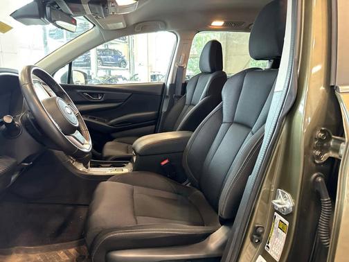2023 Subaru Ascent Premium 7-Passenger