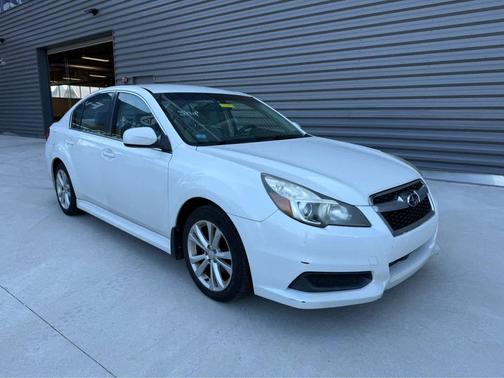 2013 Subaru Legacy 2.5i Premium