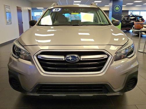 2019 Subaru Outback 2.5i
