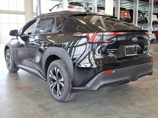 2025 Subaru Solterra Premium