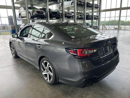 2022 Subaru Legacy Touring XT