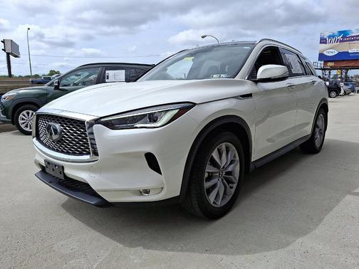 2022 INFINITI QX50 Luxe