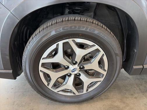 2023 Subaru Forester 2.5i Premium