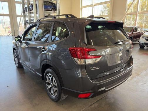 2023 Subaru Forester 2.5i Premium