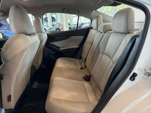 2023 Subaru Impreza Premium
