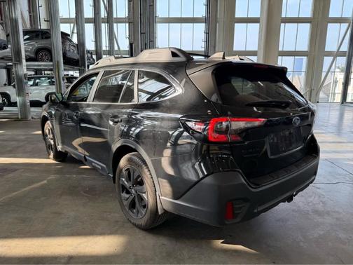 2022 Subaru Outback Onyx Edition XT