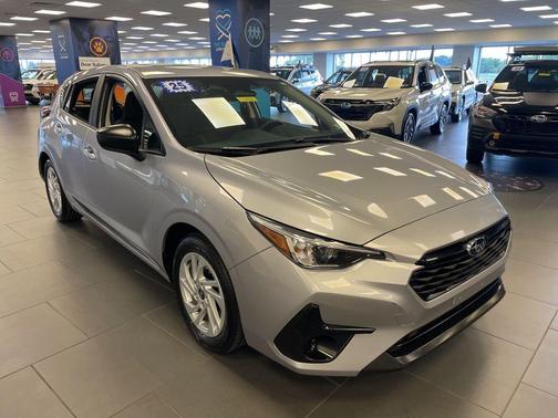 2025 Subaru Impreza Base