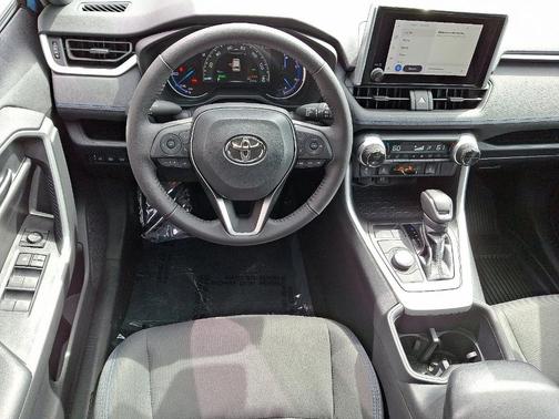 2023 Toyota RAV4 Hybrid SE