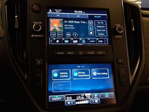 2025 Subaru Forester Base