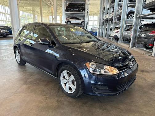 2017 Volkswagen Golf TSI Wolfsburg Edition 4-Door