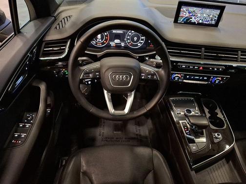 2017 Audi Q7 3.0T Premium Plus