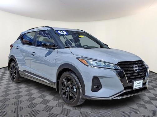 2024 Nissan Kicks SR