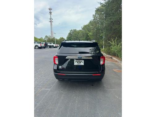 Agate Black Metallic 2023 Ford Explorer XLT