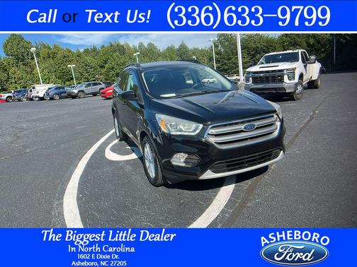 Shadow Black 2017 Ford Escape SE