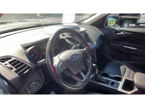 Shadow Black 2017 Ford Escape SE