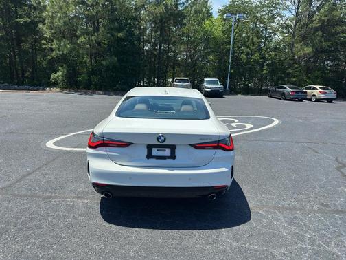 Alpine White 2021 BMW 430 i