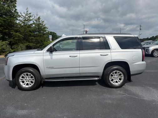 Quicksilver Metallic 2016 GMC Yukon SLT