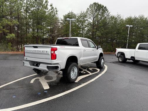 2020 Chevrolet Silverado 1500 Custom