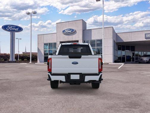 Oxford White 2026 Ford F-250 XL