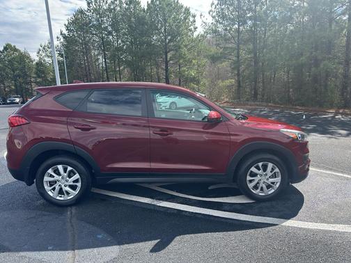 2020 Hyundai TUCSON SE