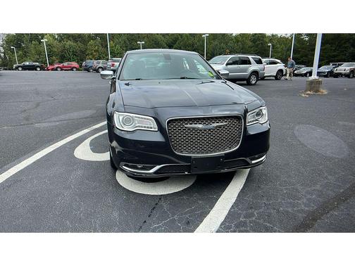 2016 Chrysler 300C Platinum