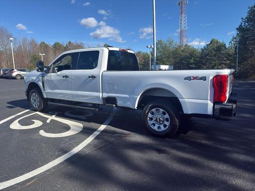 2024 Ford F-250 XLT