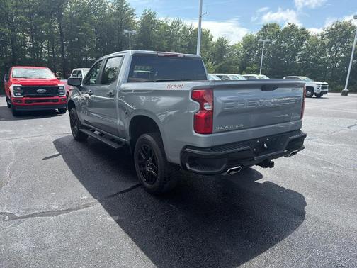 Sterling Gray Metallic 2024 Chevrolet Silverado 1500 Custom Trail Boss