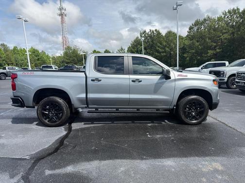 Sterling Gray Metallic 2024 Chevrolet Silverado 1500 Custom Trail Boss