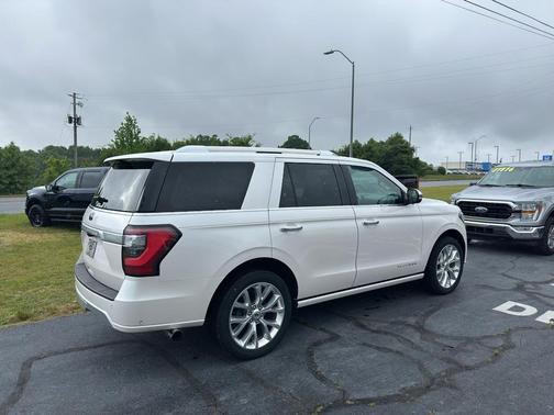 White Platinum Metallic Tri-Coat 2019 Ford Expedition Platinum