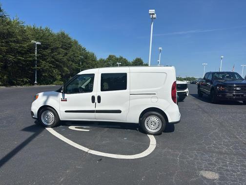 Bright White 2022 RAM ProMaster City Tradesman