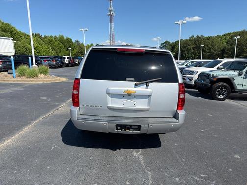 Silver Ice Metallic 2013 Chevrolet Suburban 1500 LTZ