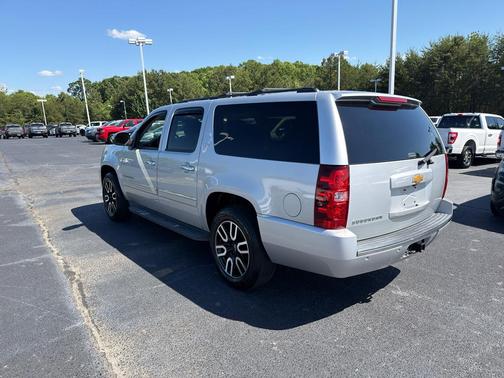 Silver Ice Metallic 2013 Chevrolet Suburban 1500 LTZ