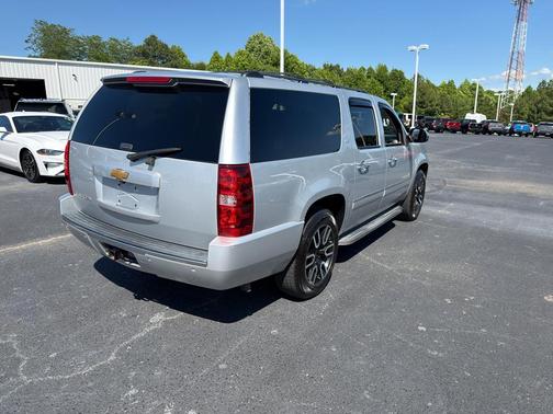 Silver Ice Metallic 2013 Chevrolet Suburban 1500 LTZ