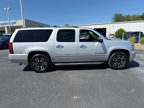 Silver Ice Metallic 2013 Chevrolet Suburban 1500 LTZ