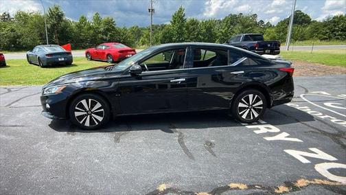 2022 Nissan Altima 2.5 SL