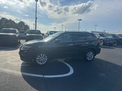 Magnetic Black 2017 Nissan Rogue SV