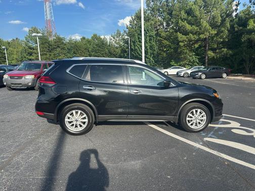 Magnetic Black 2017 Nissan Rogue SV