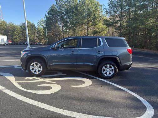 2019 GMC Acadia SLE-1