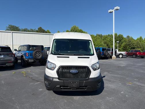 Oxford White 2024 Ford Transit-250 Base